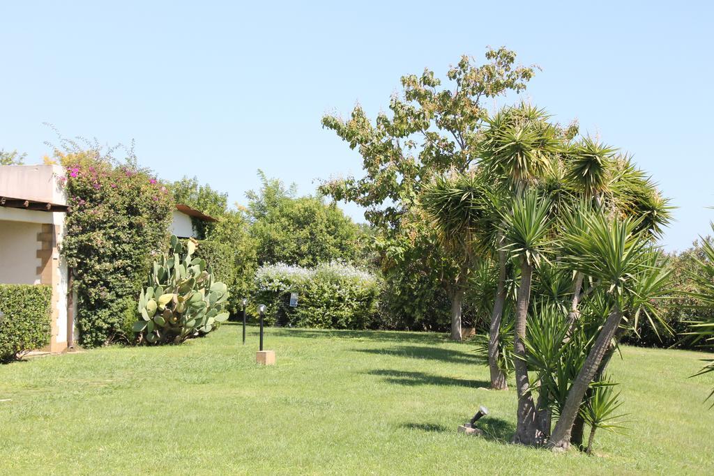Valle Di Mare Country Resort Fontane Bianche Exterior photo