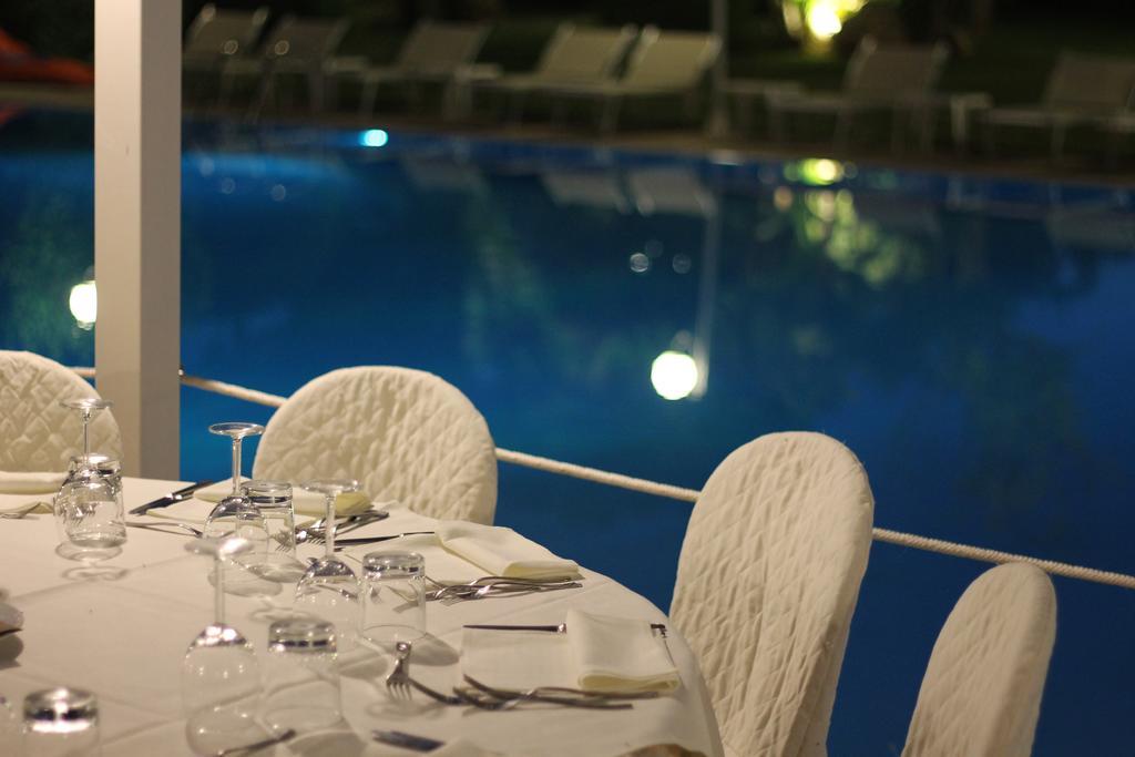 Valle Di Mare Country Resort Fontane Bianche Exterior photo