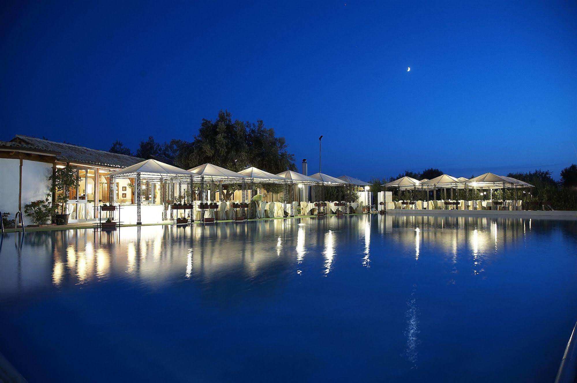 Valle Di Mare Country Resort Fontane Bianche Exterior photo